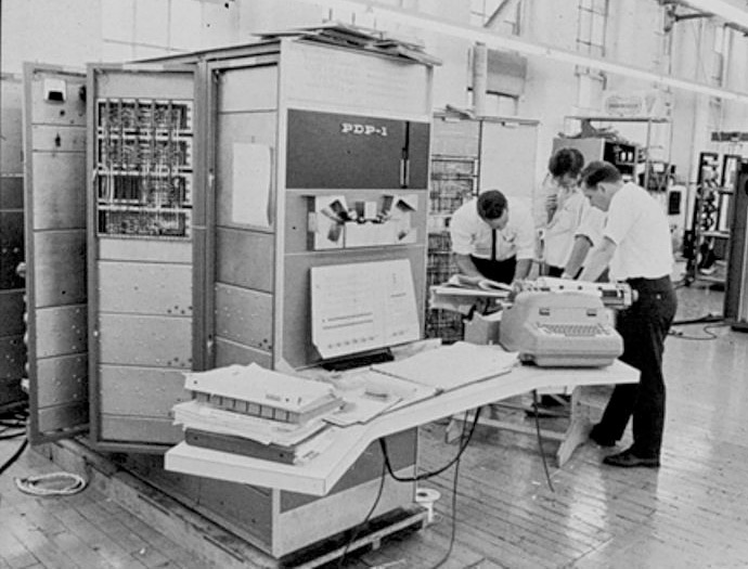 PDP-1 with blue and black panels and bright console