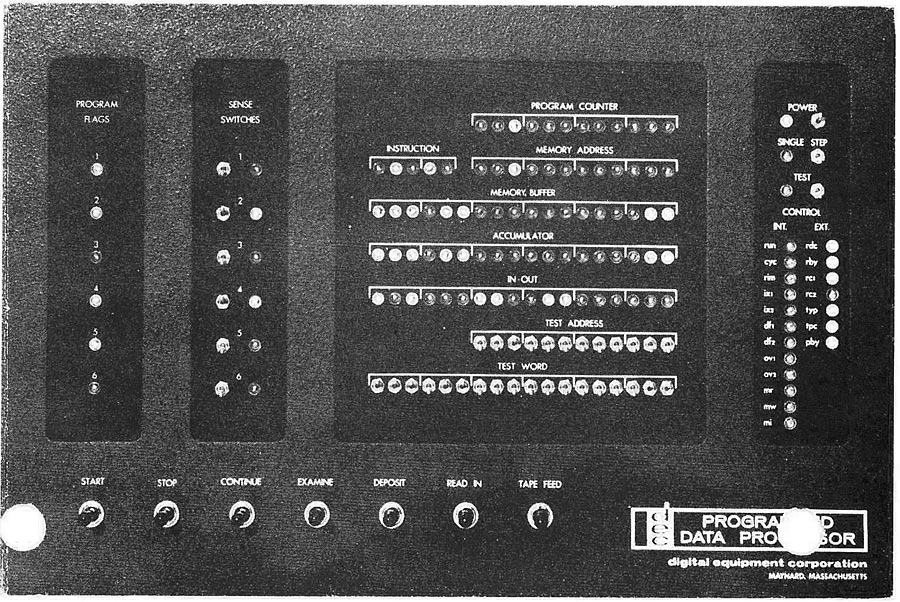 Control console of the PDP-1A prototype, 1959