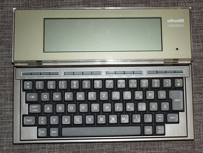 Olivetti M10, top